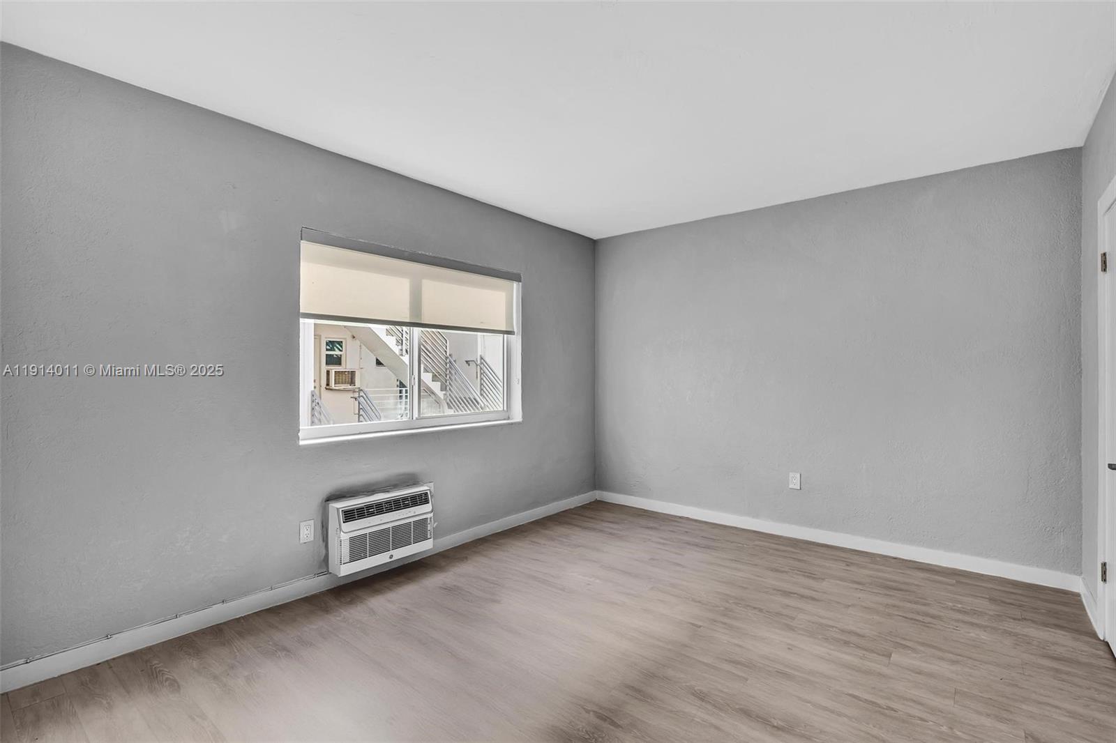 BAY HARBOR ISLAND - Residential Lease