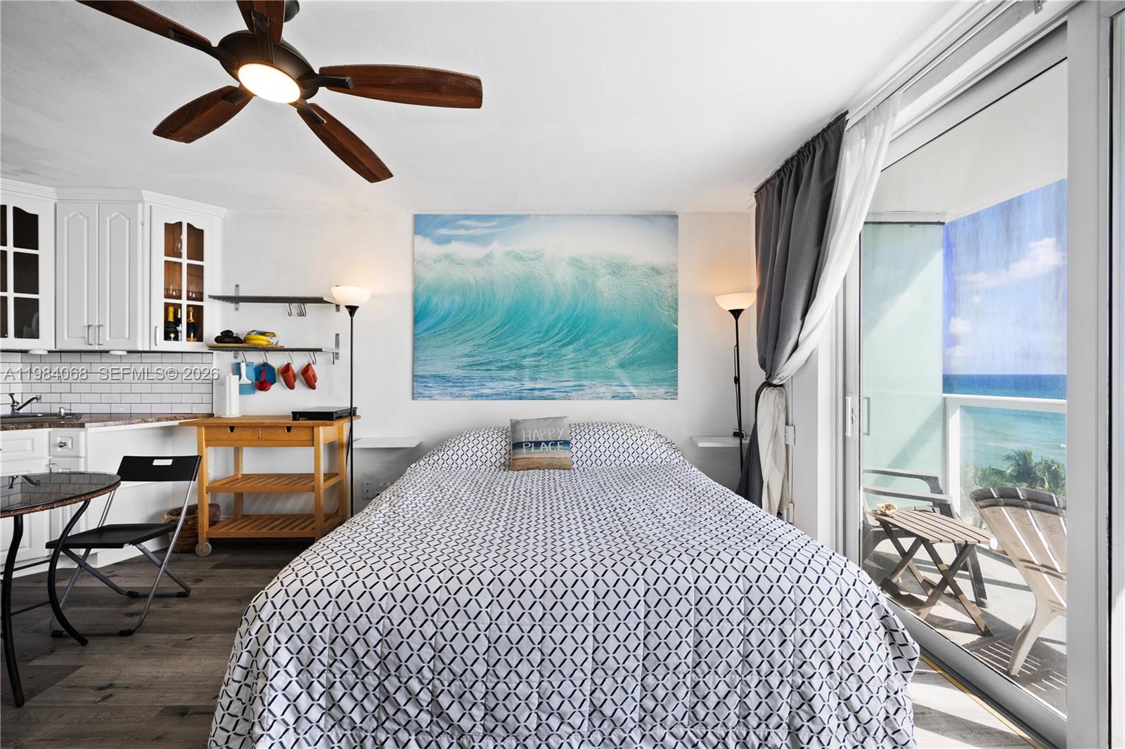 THE AVENTURA BEACH CLUB C - Residential