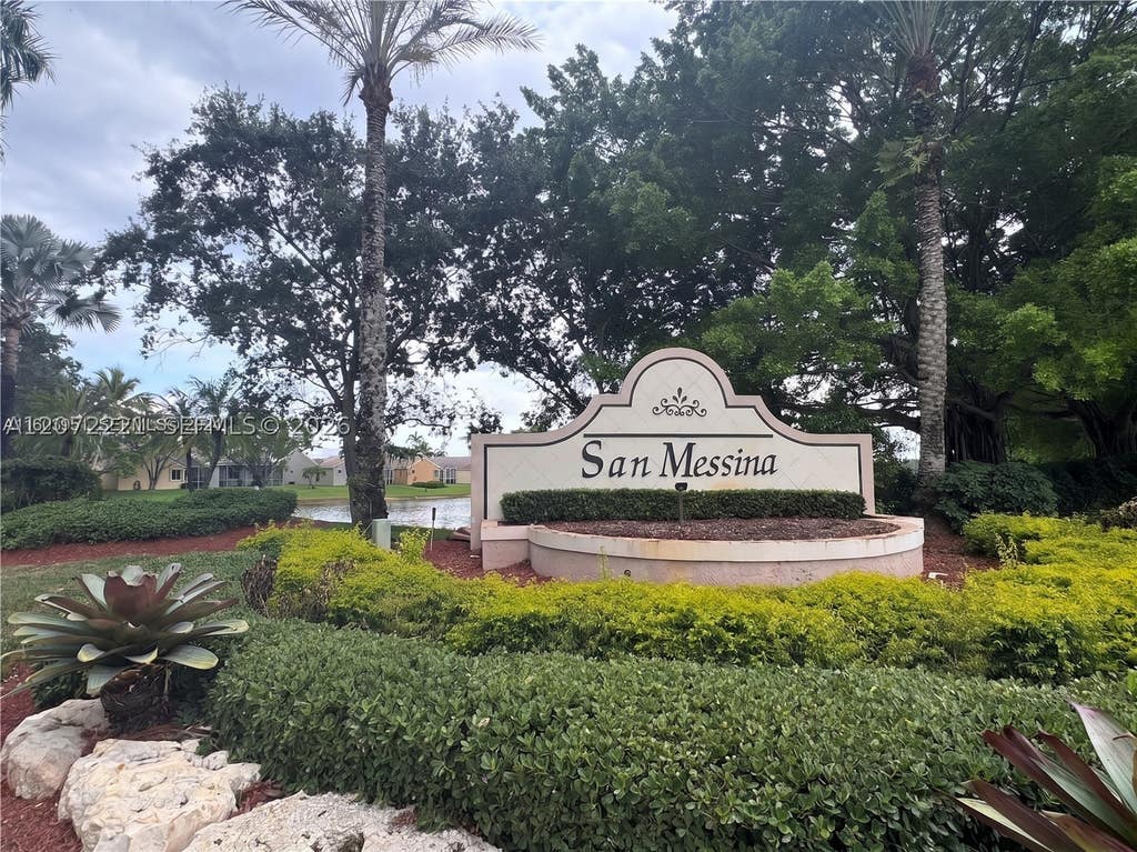 Photo of 1599 Palermo Dr, Weston, FL 33327 (MLS # A12072221)