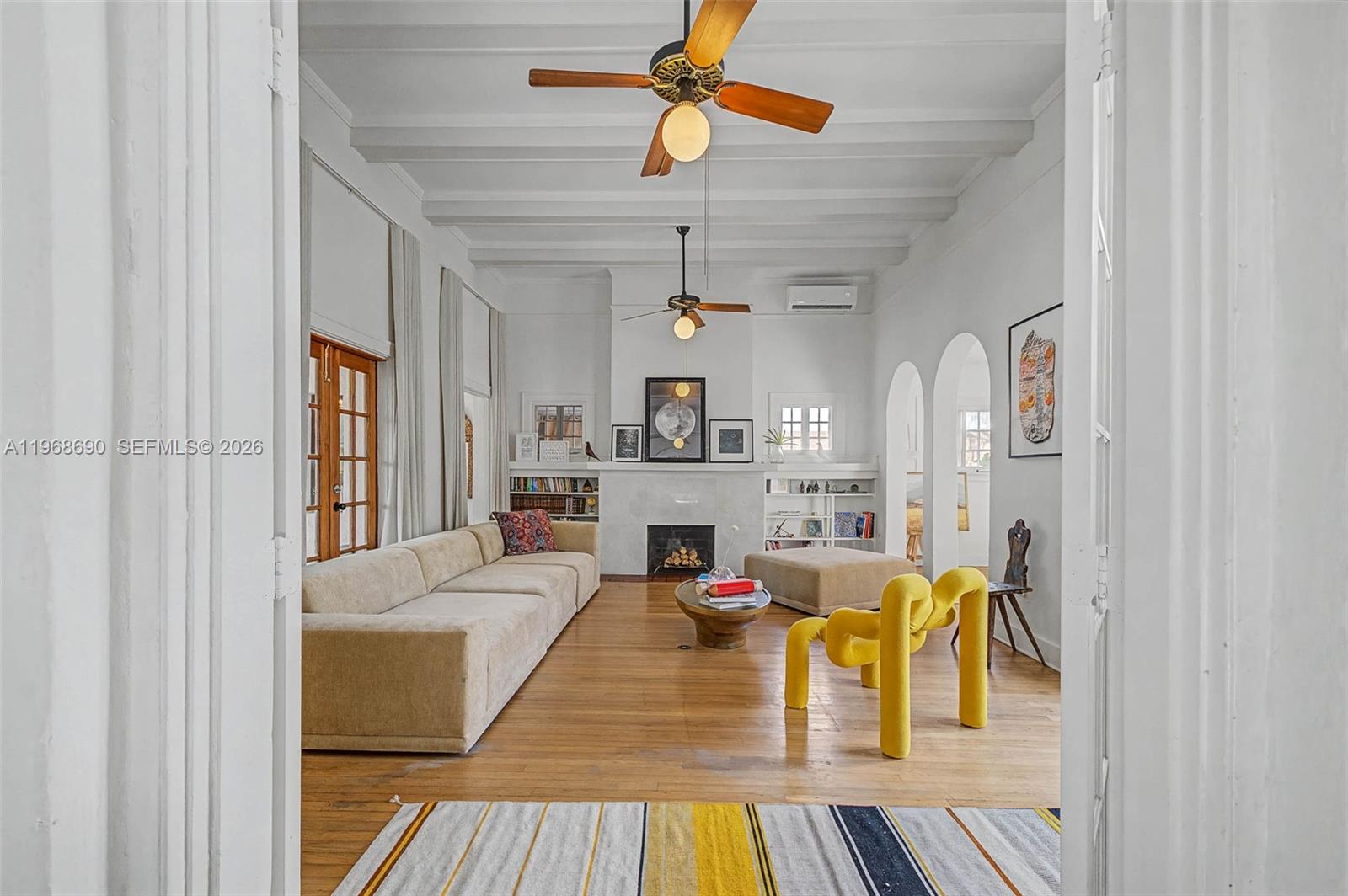 CRYSTAL BLUFF - Residential