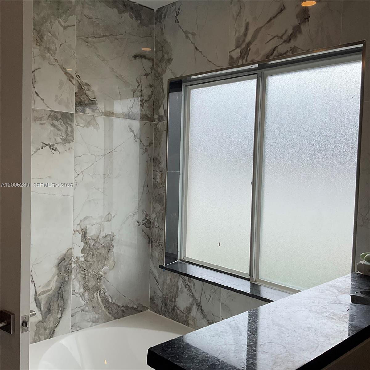 NEPTUNE POINT - Residential