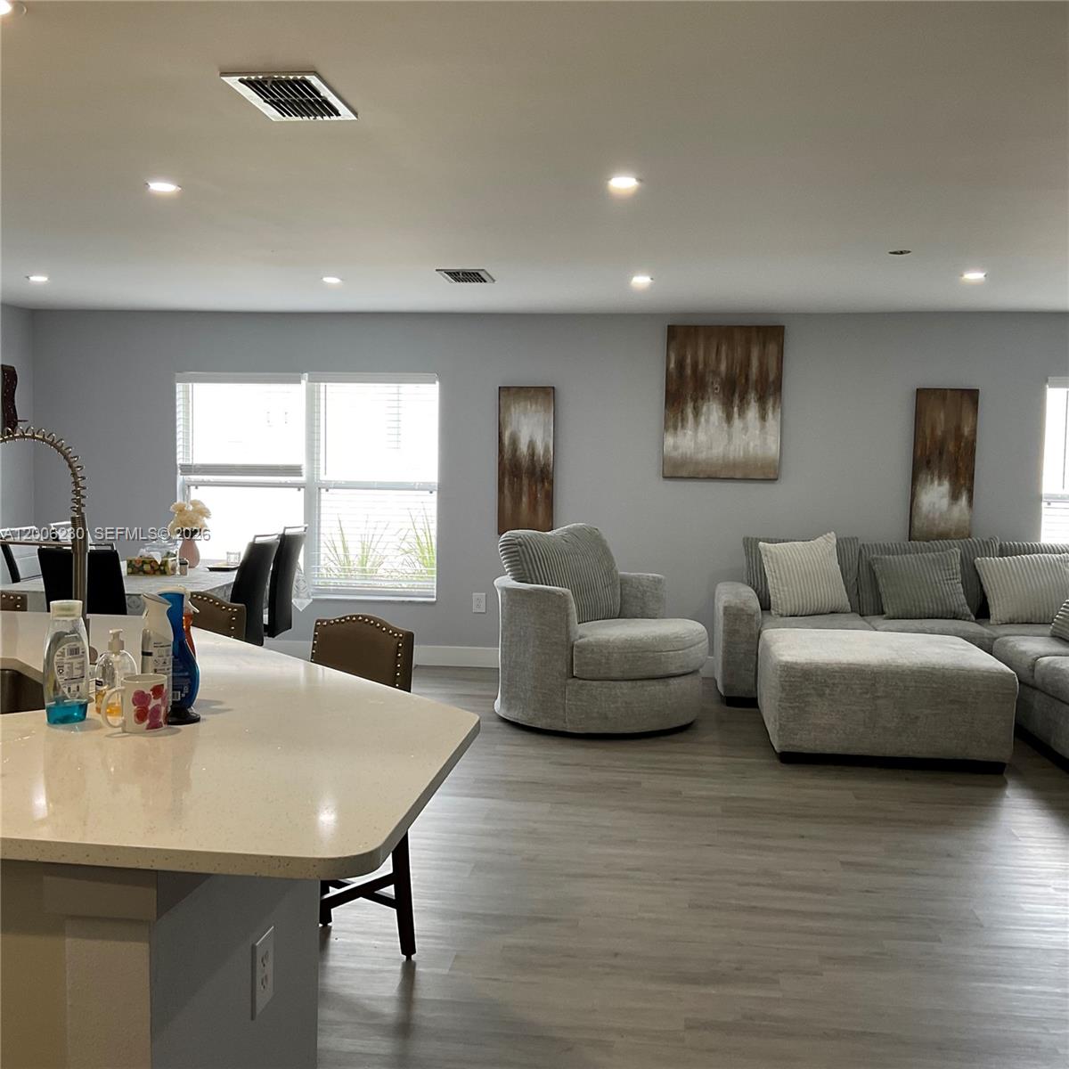 NEPTUNE POINT - Residential