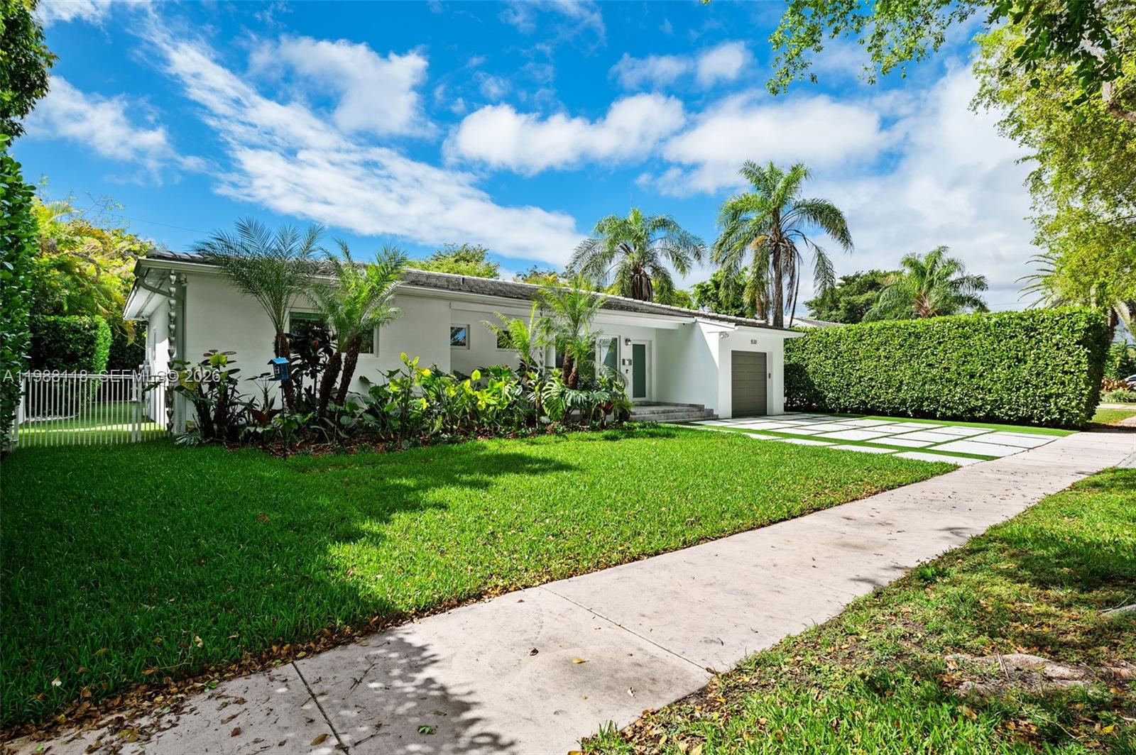 CORAL GABLES RIV SEC 6 - Residential