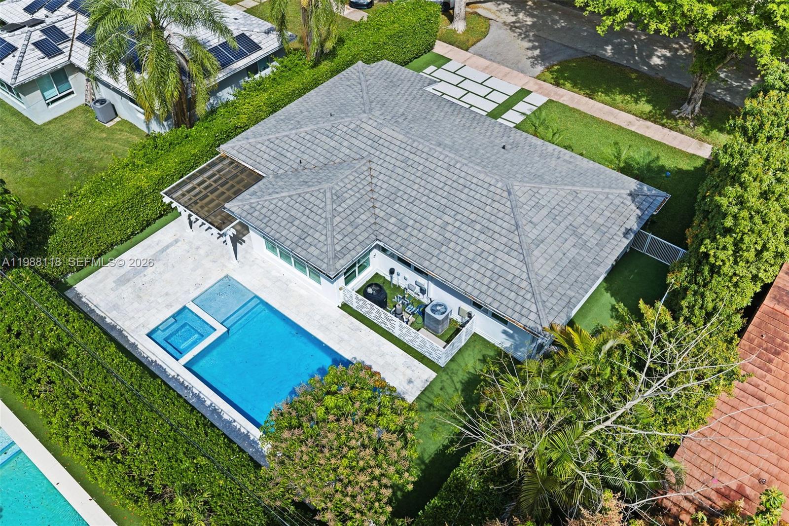 CORAL GABLES RIV SEC 6 - Residential