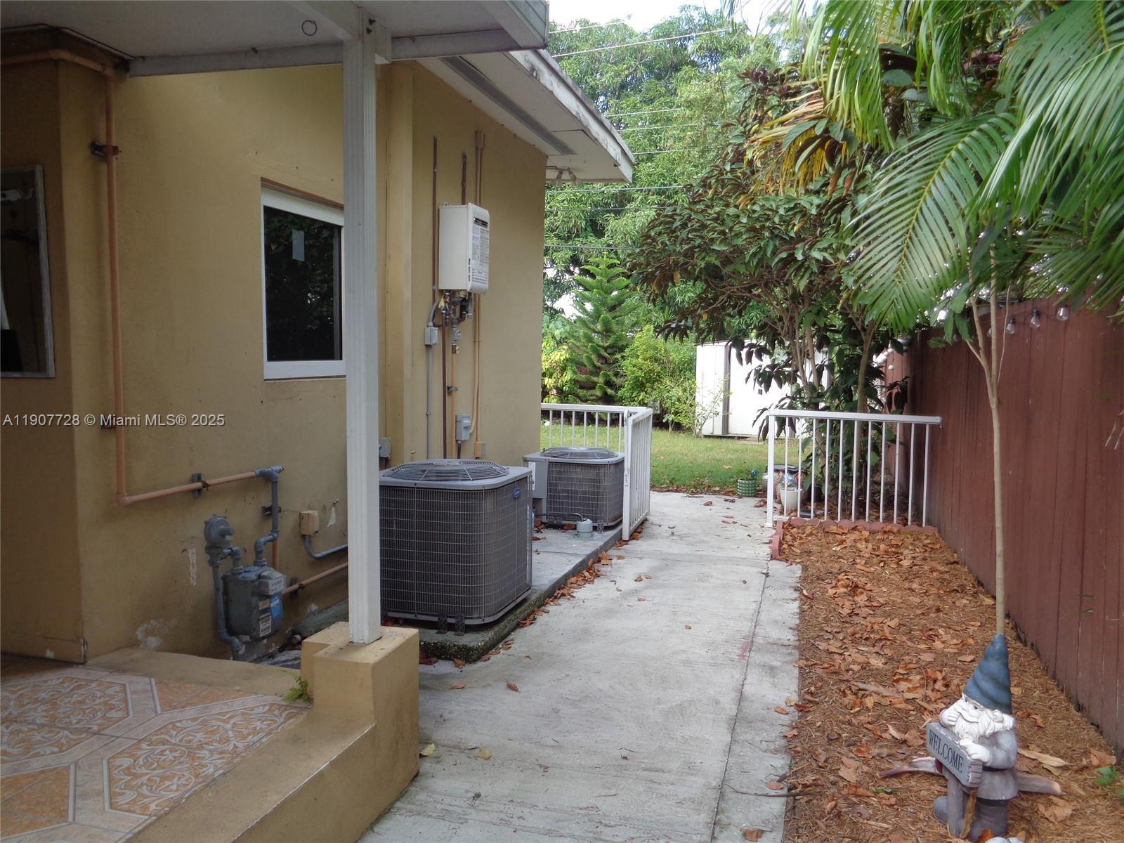 JAI-ALAI HEIGHTS - Residential