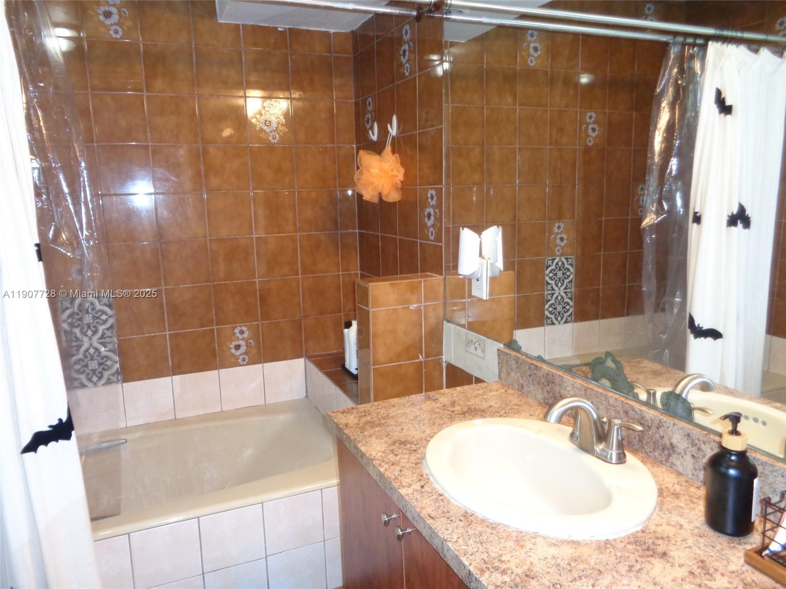 JAI-ALAI HEIGHTS - Residential