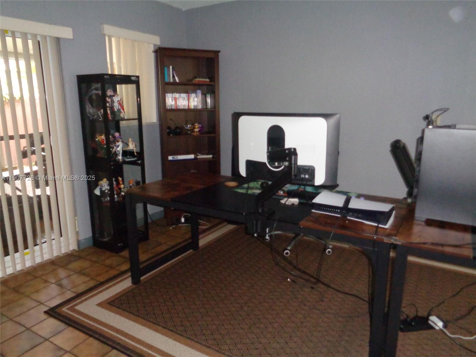 JAI-ALAI HEIGHTS - Residential