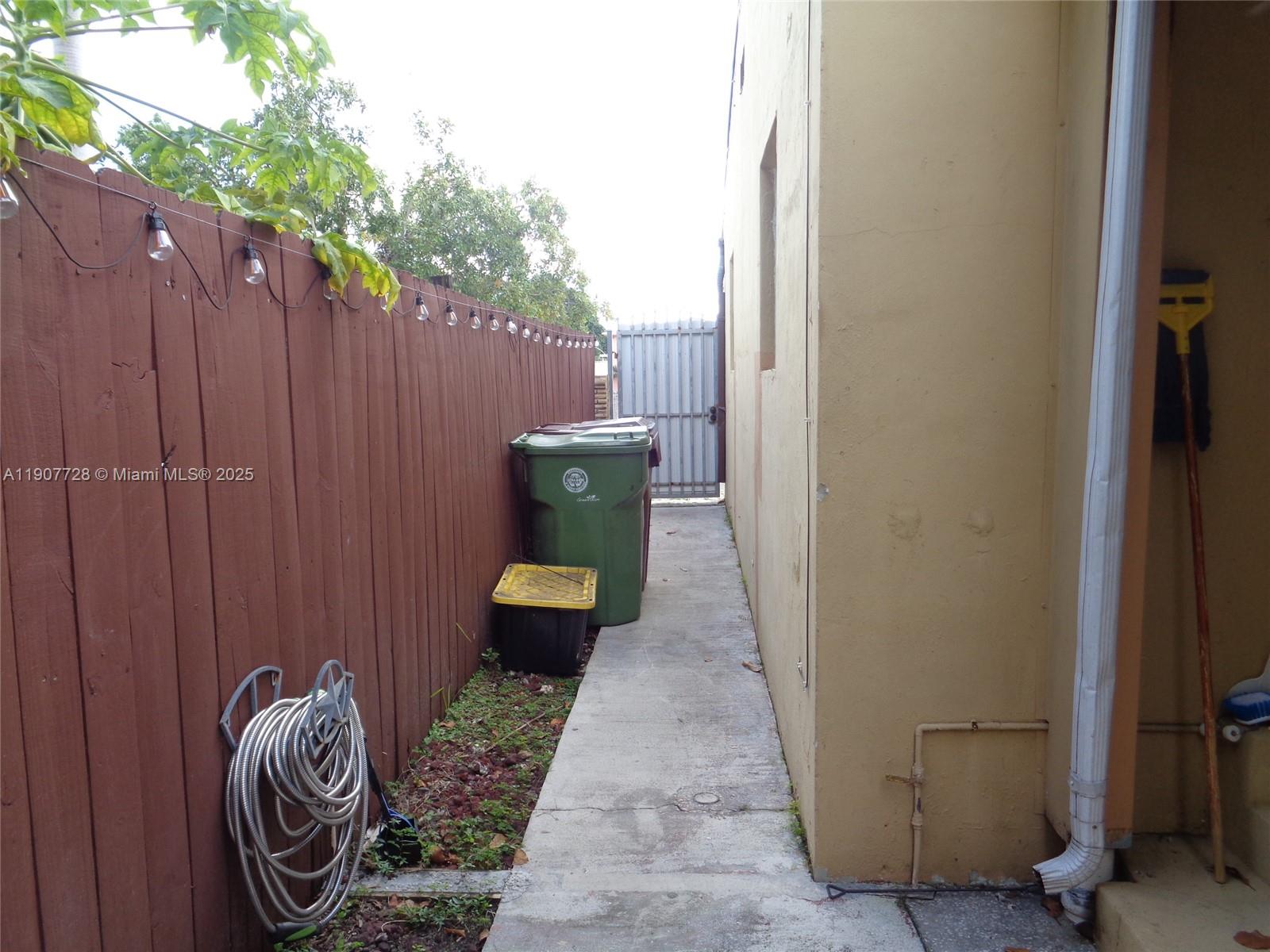 JAI-ALAI HEIGHTS - Residential