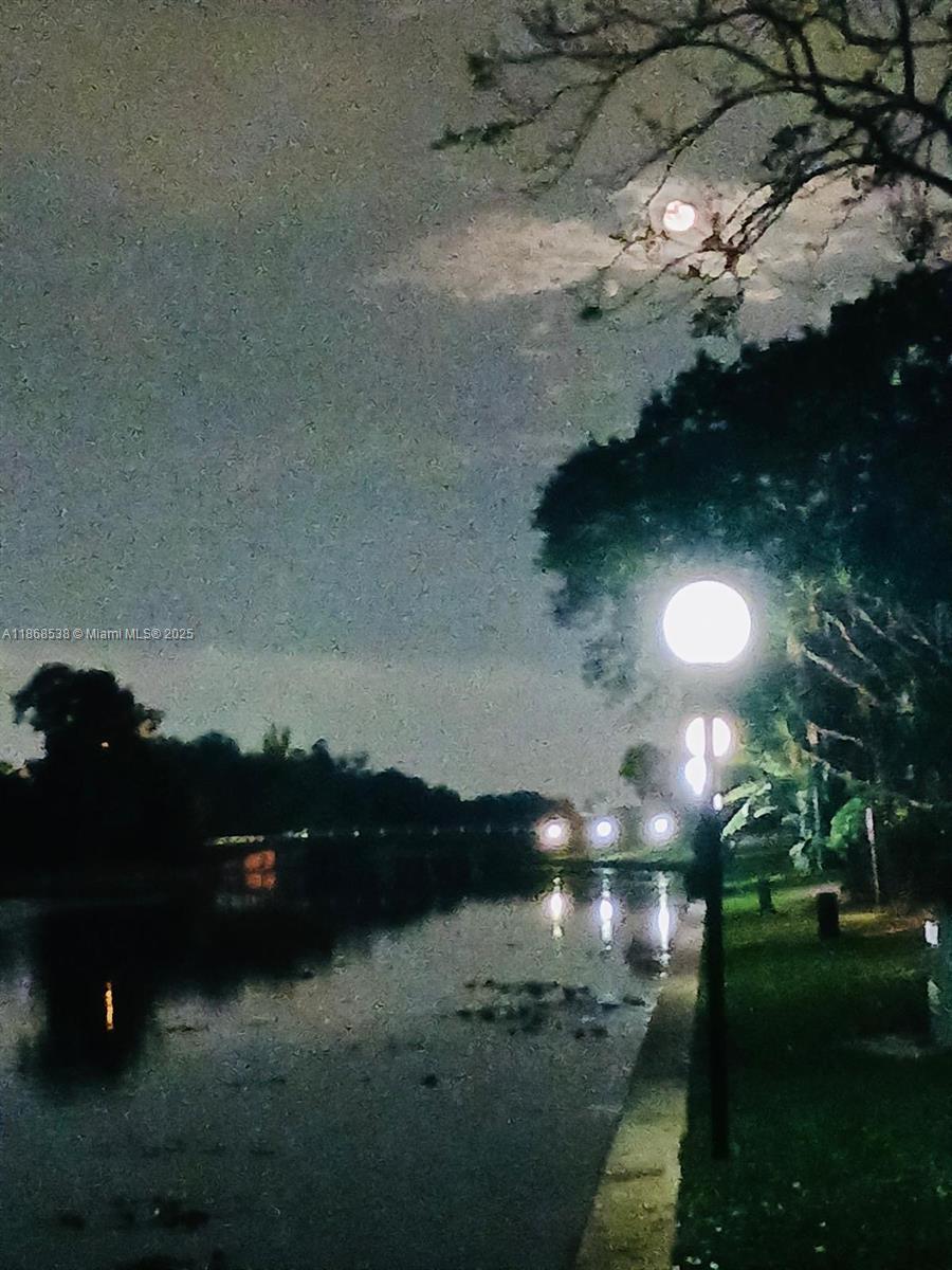 LAS VISTAS L IN INVERRARY - Residential