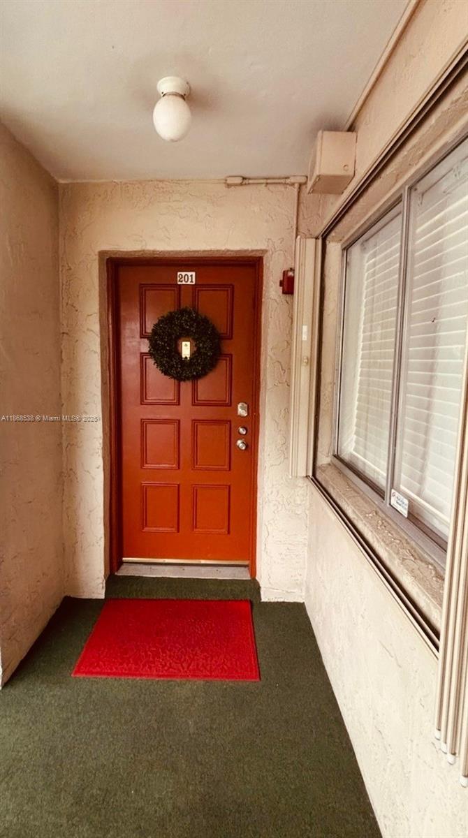 LAS VISTAS L IN INVERRARY - Residential