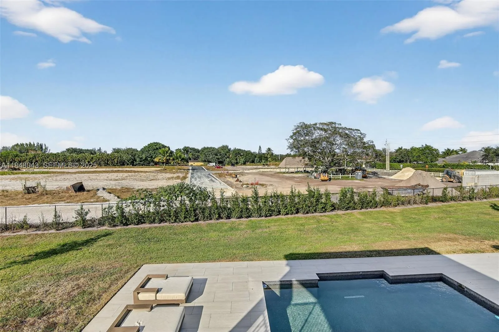 Davie, Florida 33331, United States, 6 Bedrooms Bedrooms, ,7 BathroomsBathrooms,Residential,Active,182190