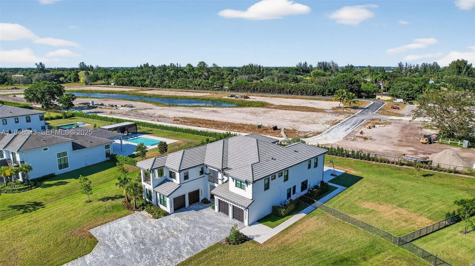 Davie, Florida 33331, United States, 6 Bedrooms Bedrooms, ,7 BathroomsBathrooms,Residential,Active,182190