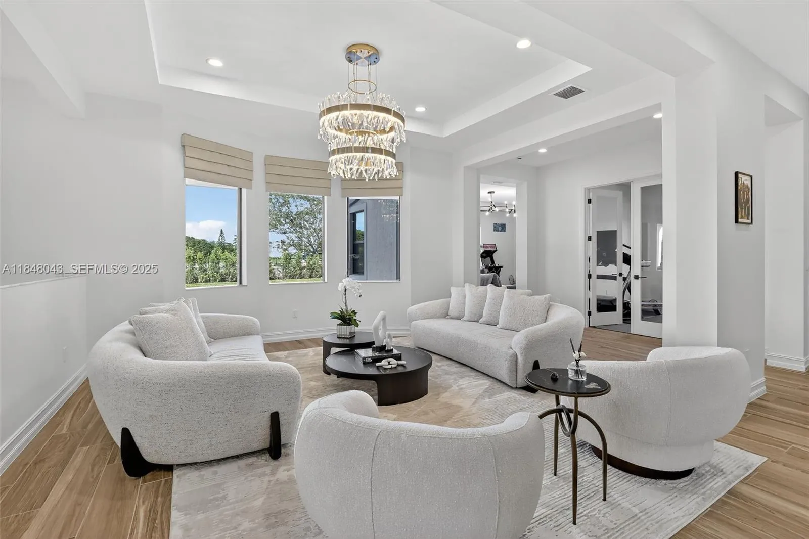 Davie, Florida 33331, United States, 6 Bedrooms Bedrooms, ,7 BathroomsBathrooms,Residential,Active,182190