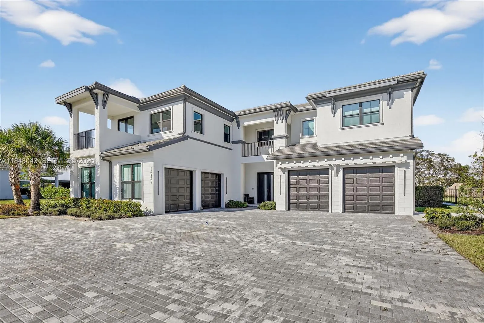 Davie, Florida 33331, United States, 6 Bedrooms Bedrooms, ,7 BathroomsBathrooms,Residential,Active,182190