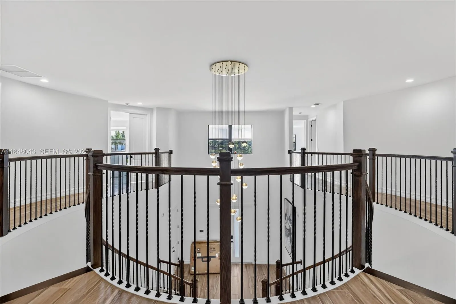 Davie, Florida 33331, United States, 6 Bedrooms Bedrooms, ,7 BathroomsBathrooms,Residential,Active,182190