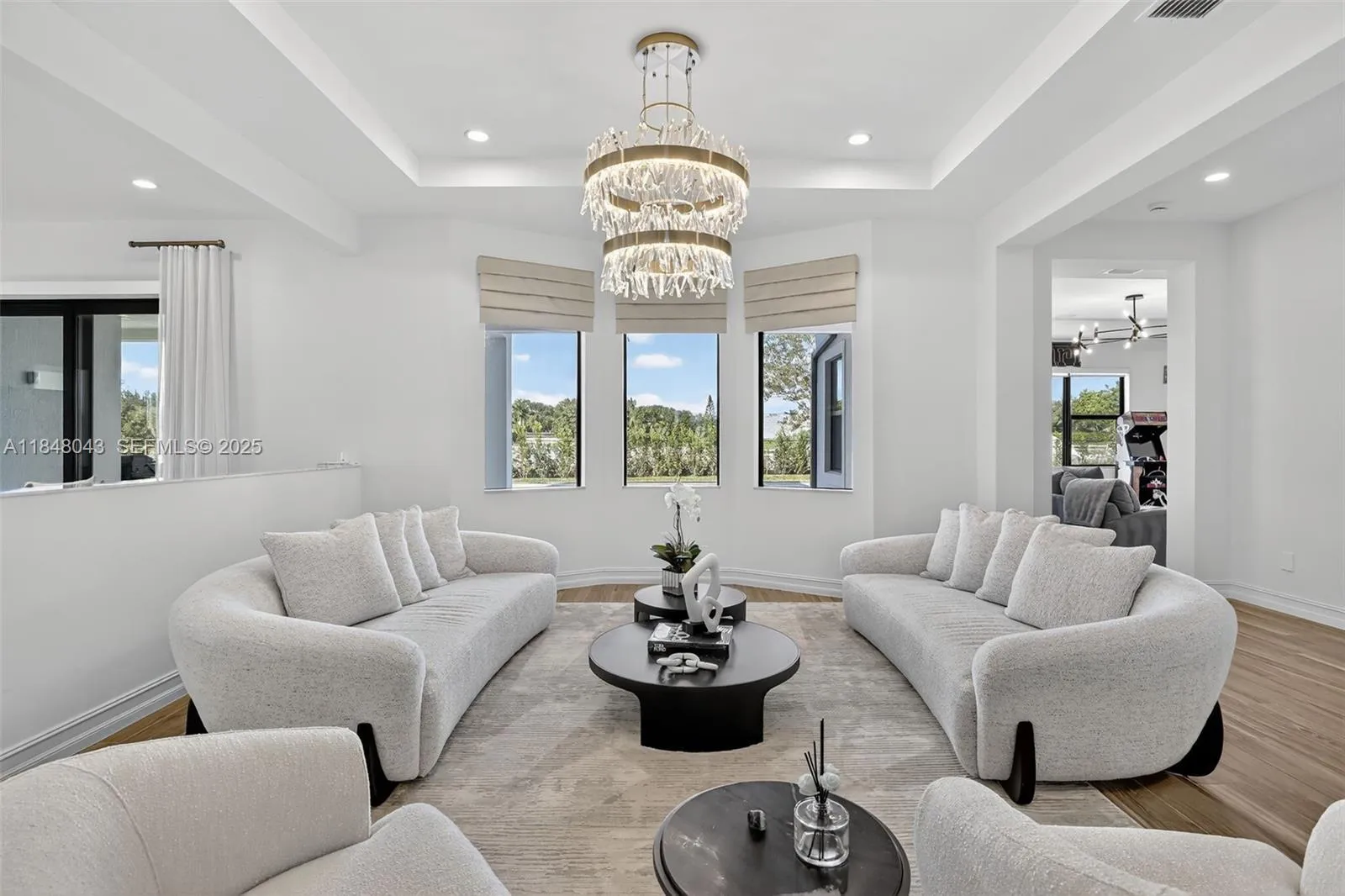 Davie, Florida 33331, United States, 6 Bedrooms Bedrooms, ,7 BathroomsBathrooms,Residential,Active,182190