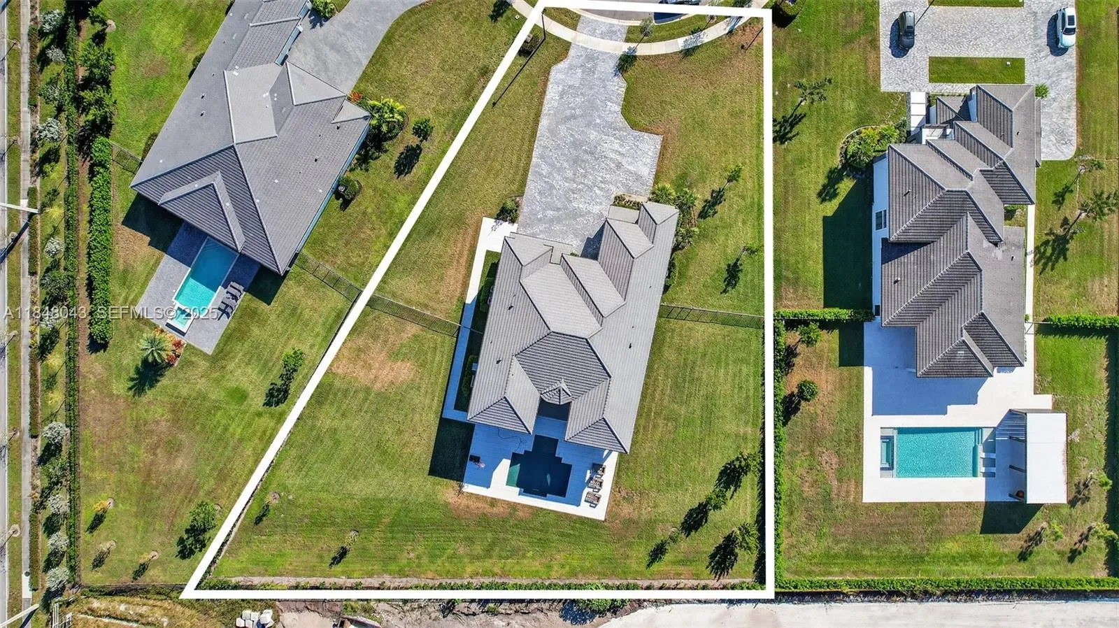 Davie, Florida 33331, United States, 6 Bedrooms Bedrooms, ,7 BathroomsBathrooms,Residential,Active,182190