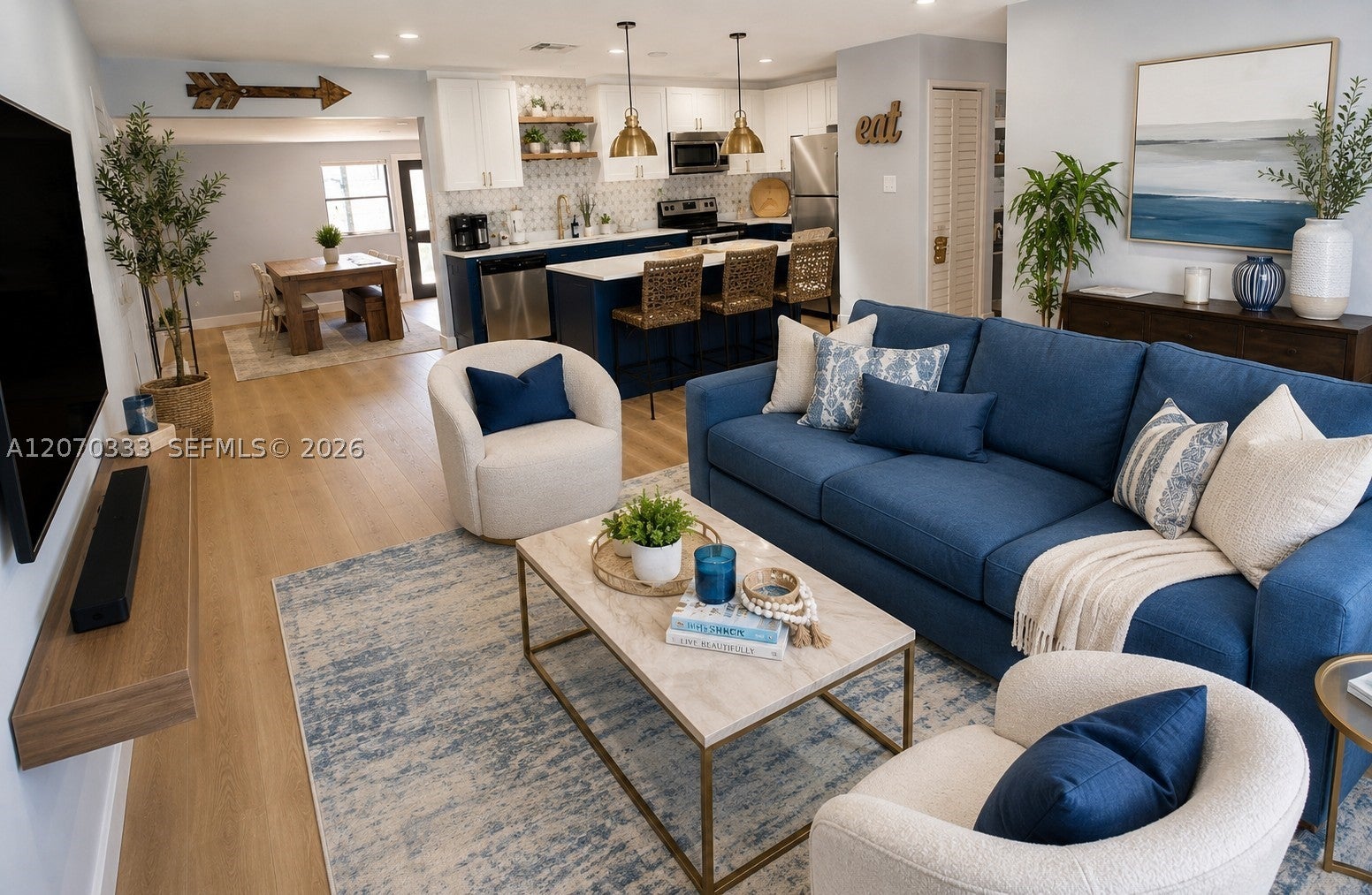 826 Cochran Dr