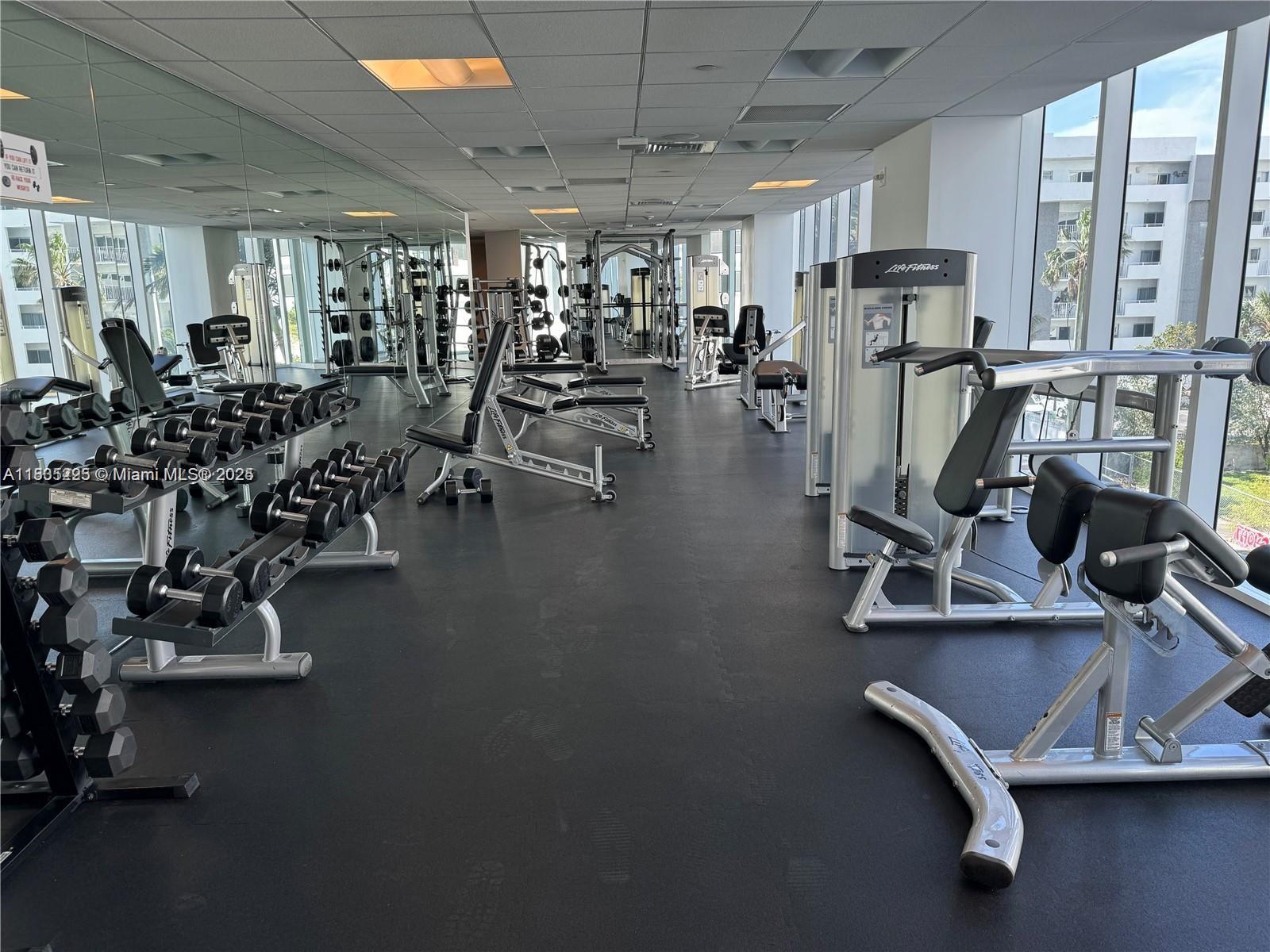 PARAMOUNT BAY CONDO - Residential