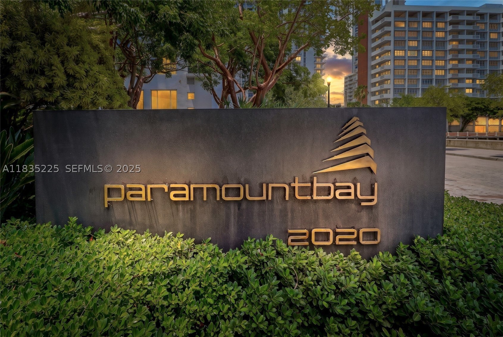 2020 N Bayshore Dr 2801