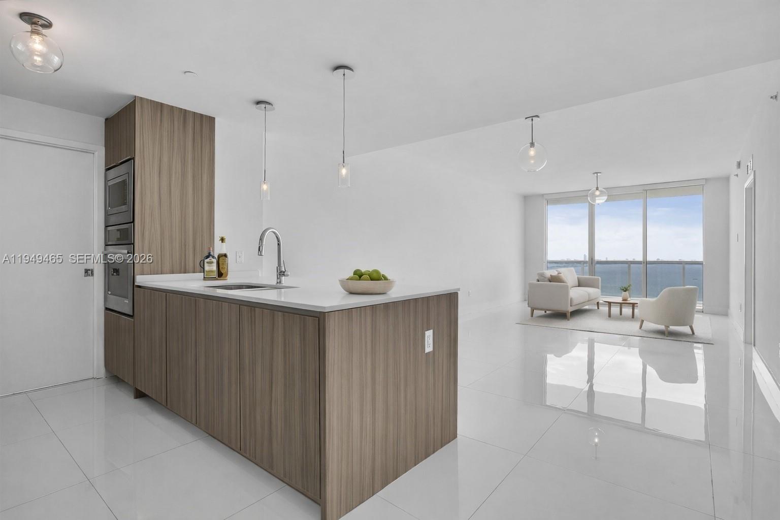 BAY HOUSE MIAMI CONDO - Residential