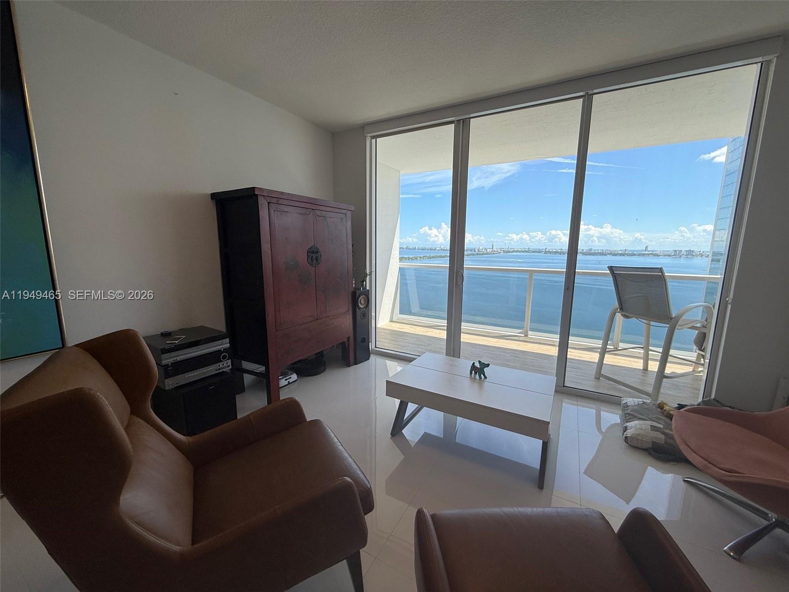 BAY HOUSE MIAMI CONDO - Residential