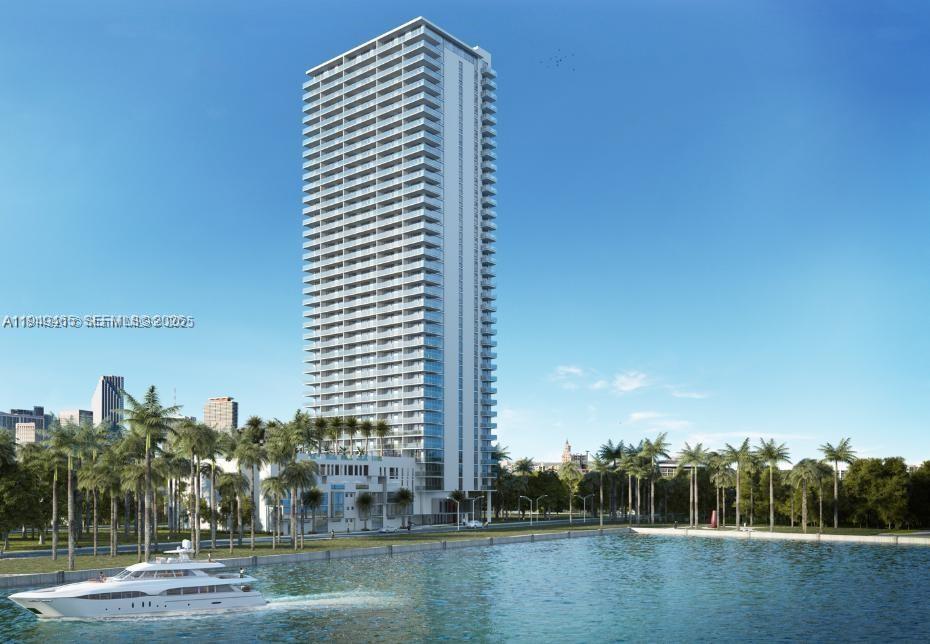 BAY HOUSE MIAMI CONDO - Residential