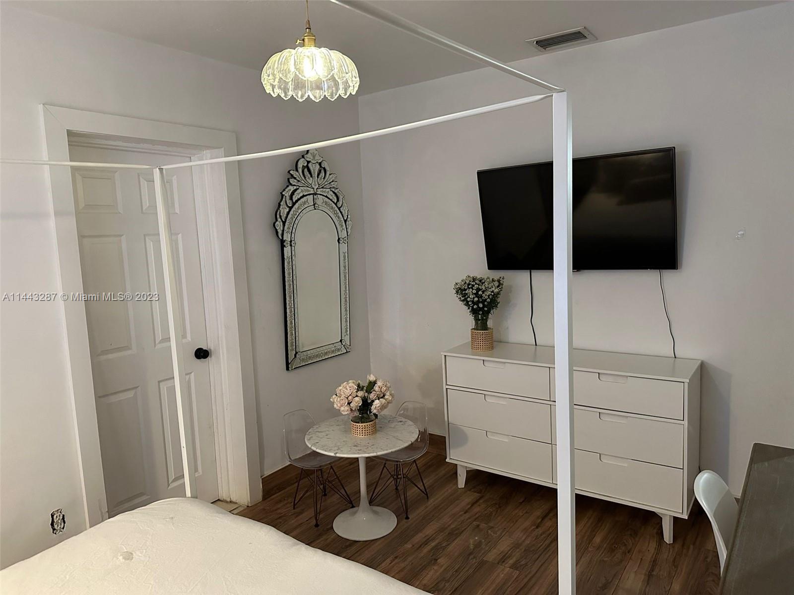 Biscayne Key Estates - Residential