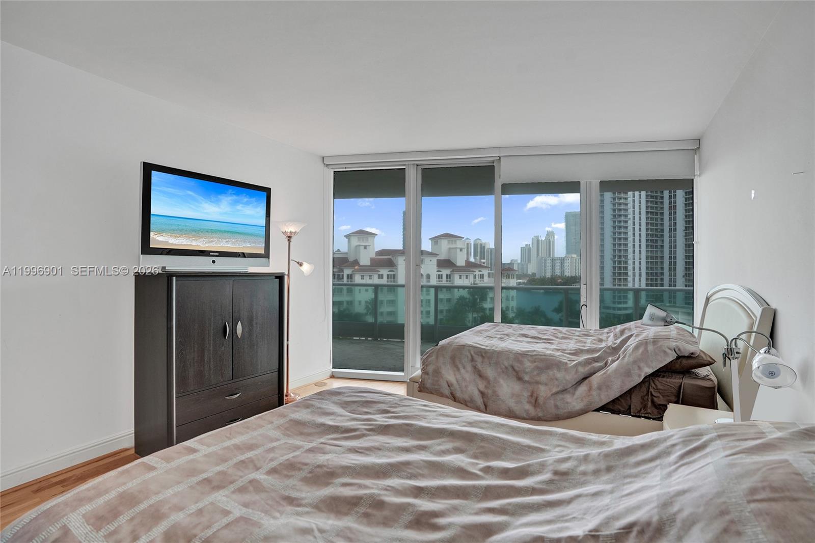 TOWERS OF PORTO VITA-SOUT - Residential