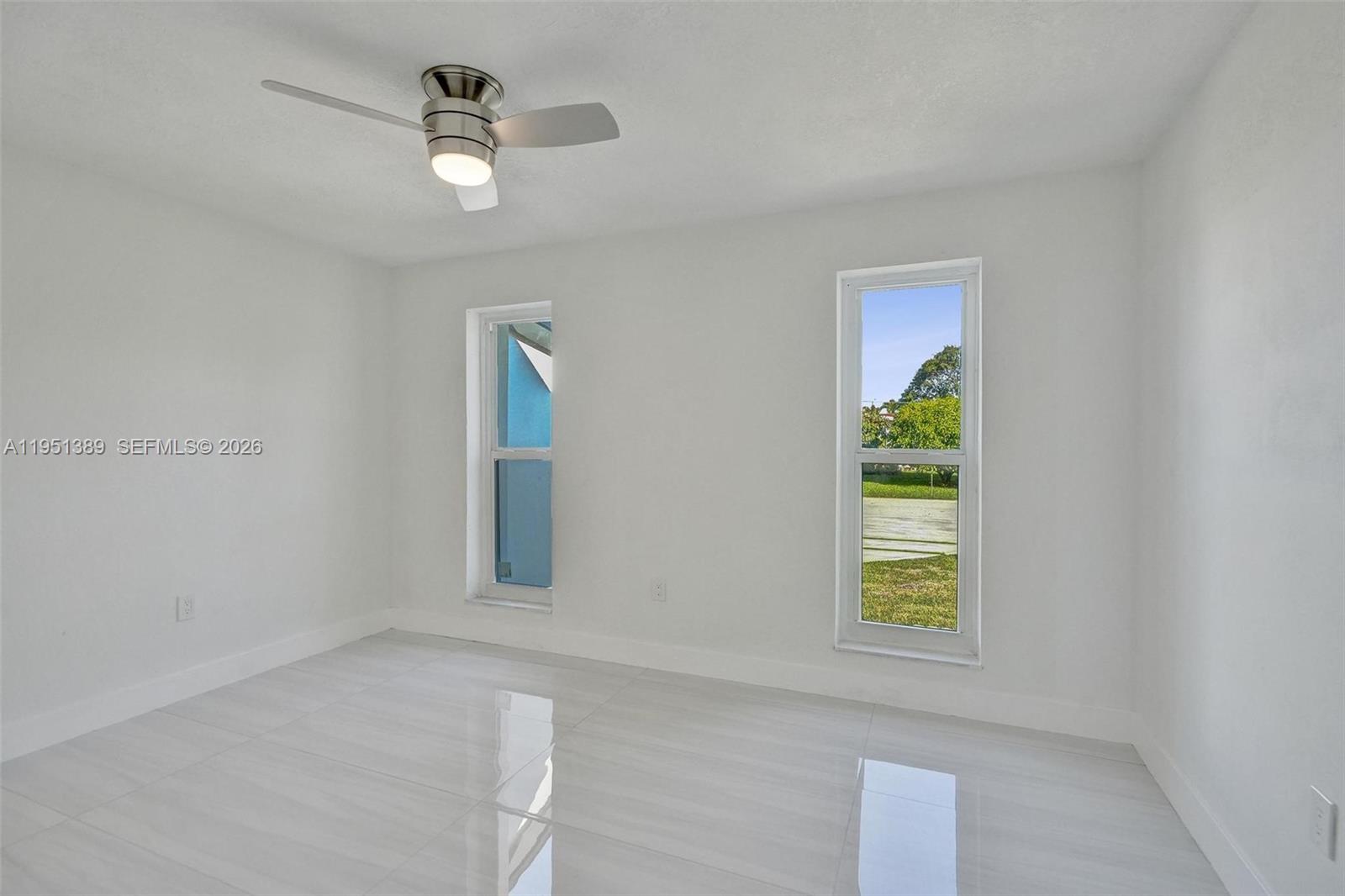 KNOLLS 1ST SECTION - Residential