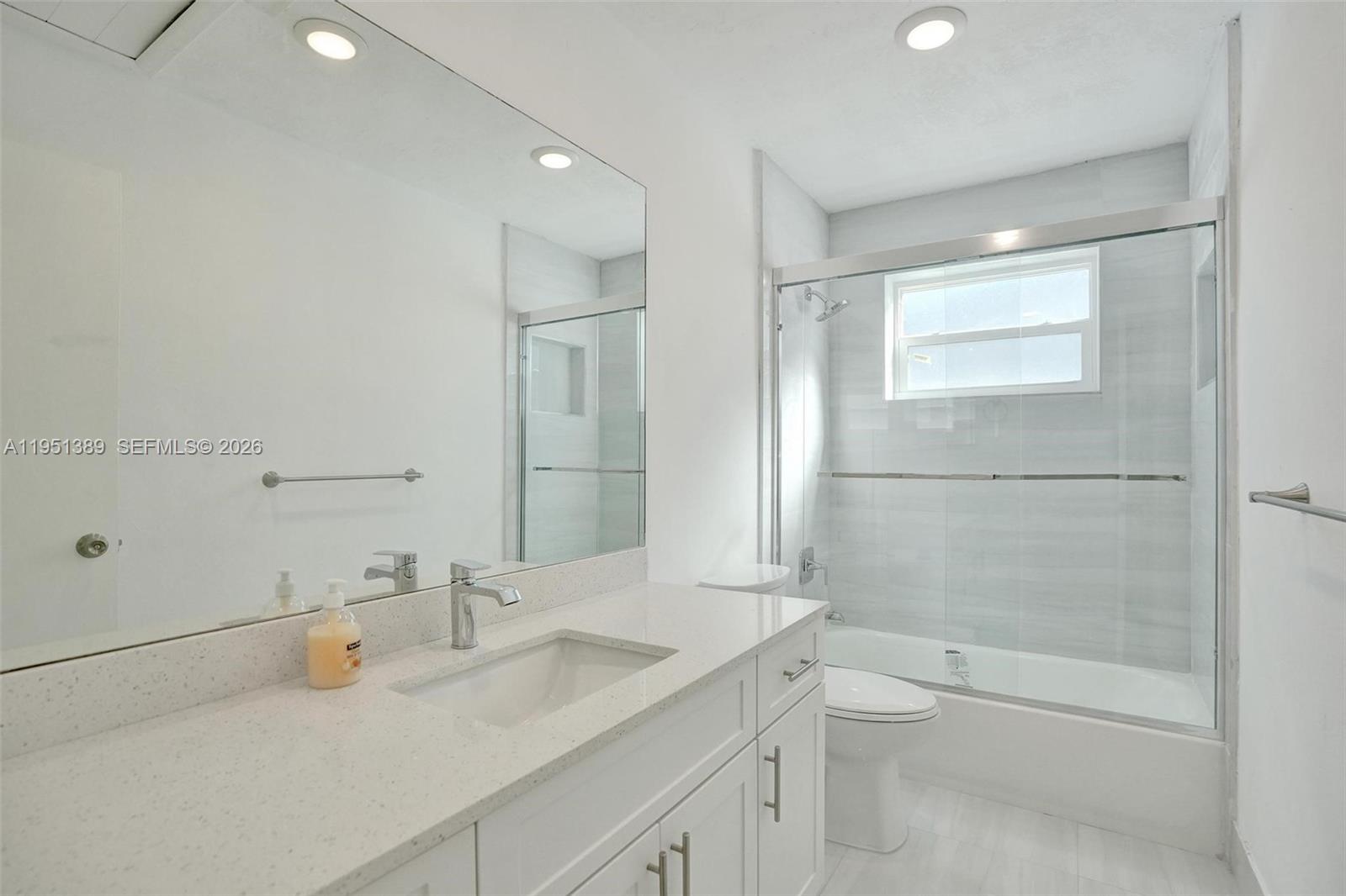 KNOLLS 1ST SECTION - Residential