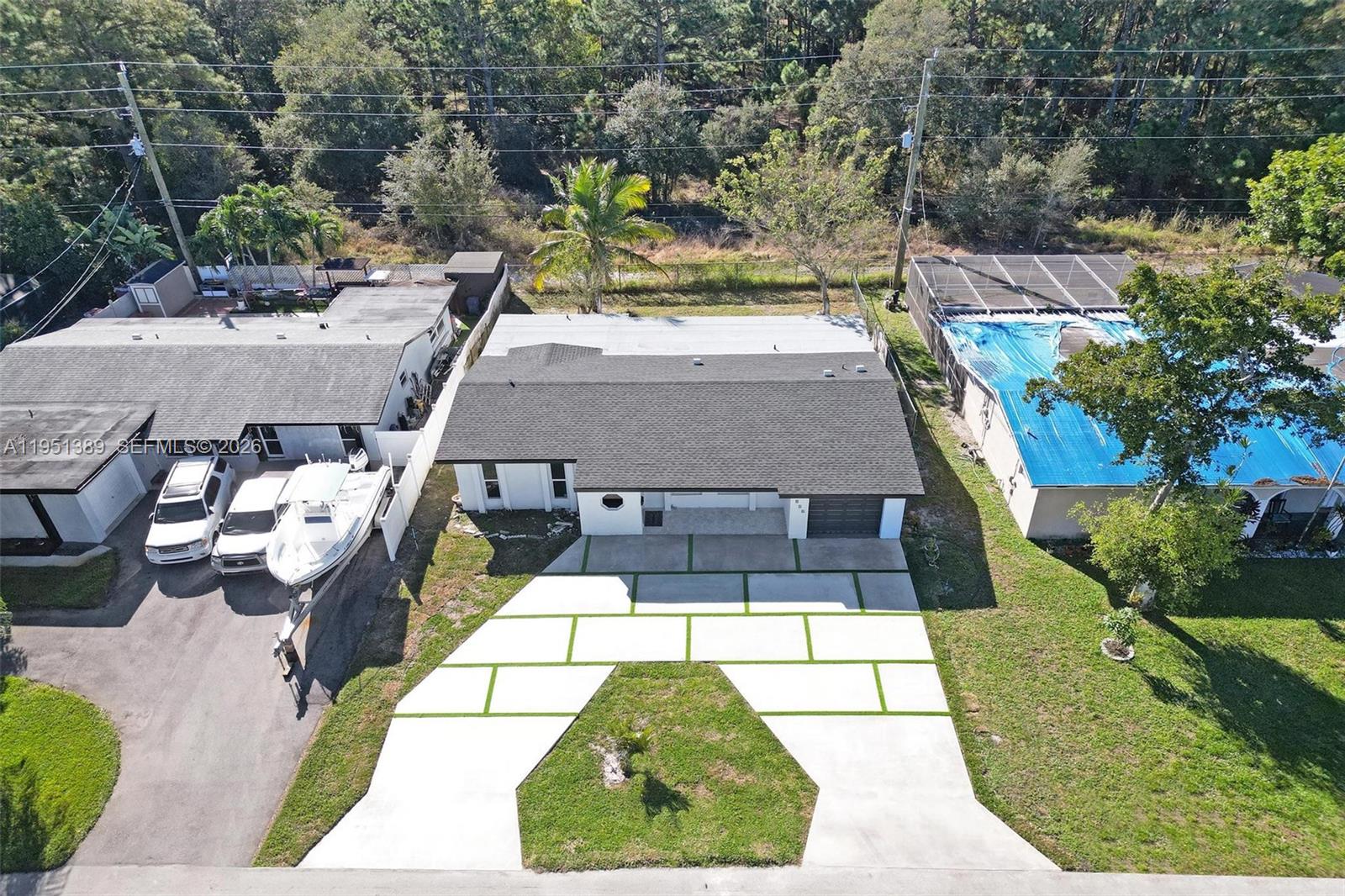 KNOLLS 1ST SECTION - Residential