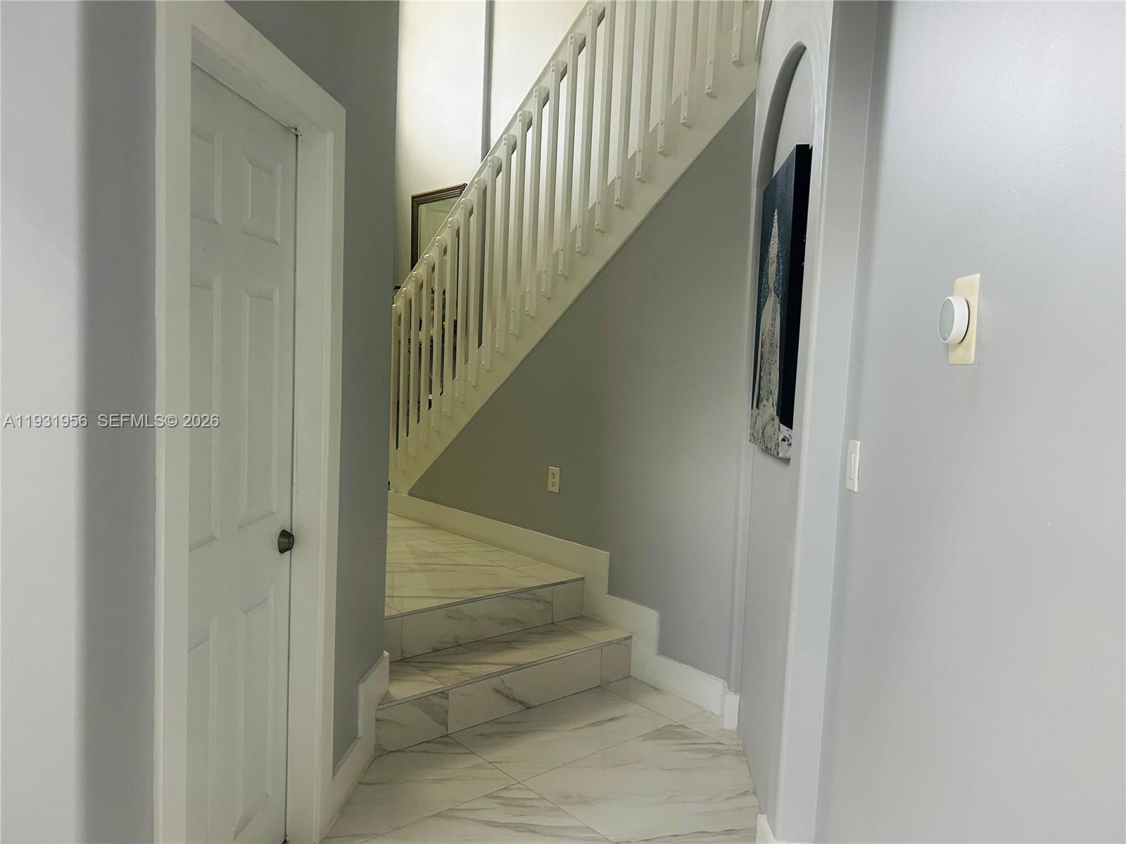 KENDALL COUNTRY ESTATES - Residential