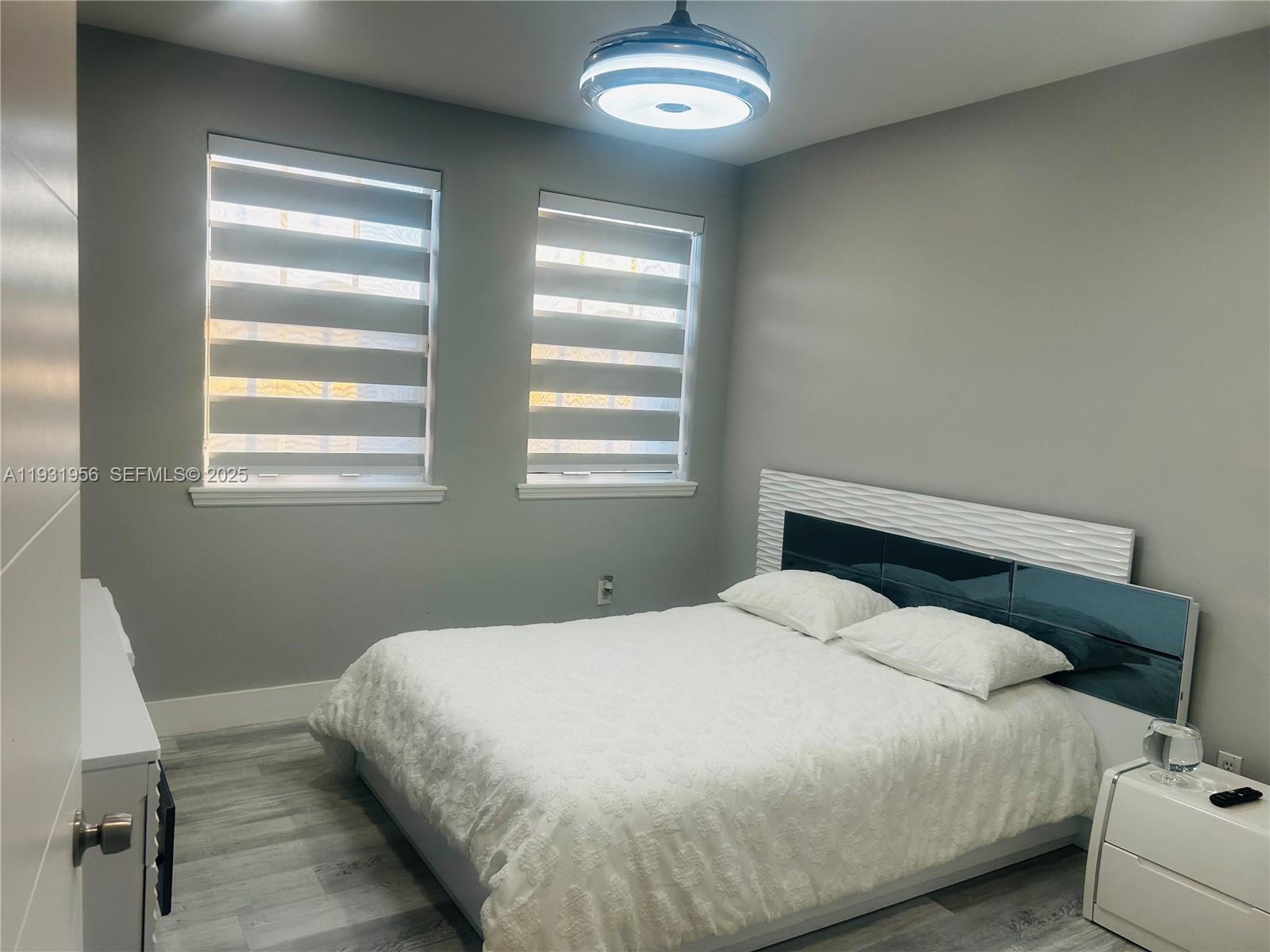 KENDALL COUNTRY ESTATES - Residential