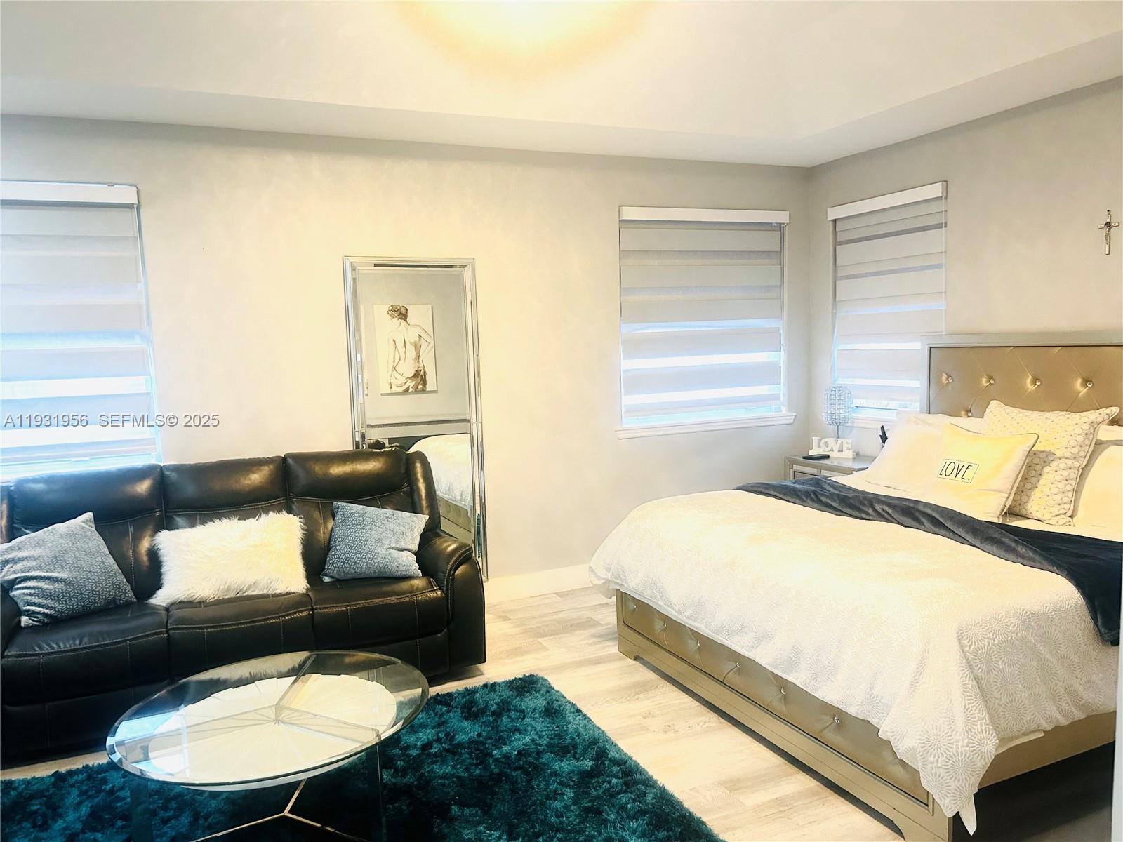 KENDALL COUNTRY ESTATES - Residential