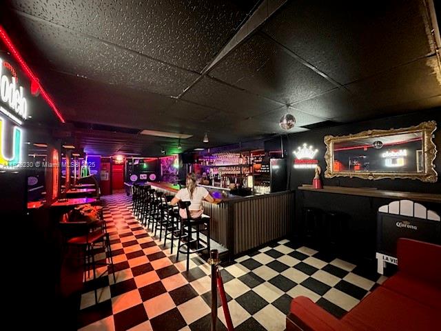 Well established neighborhood bar/lounge with pool table, darts, juke box and more
Often booked for live music venues and entertainment, low monthly rent
