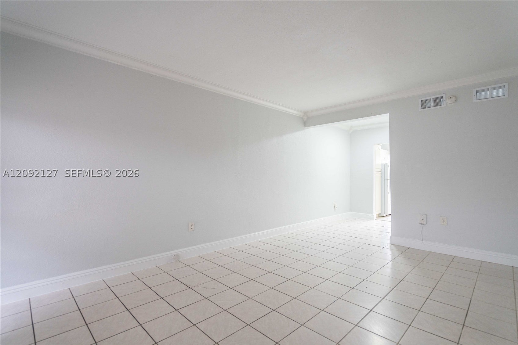 7640 Carlyle Ave 5A