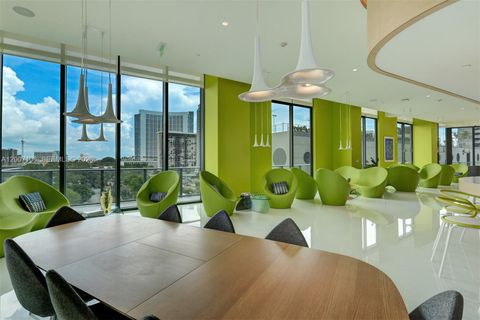 Tiny photo for 501 NE 31st St #910, Miami, FL 33137 (MLS # A12007106)