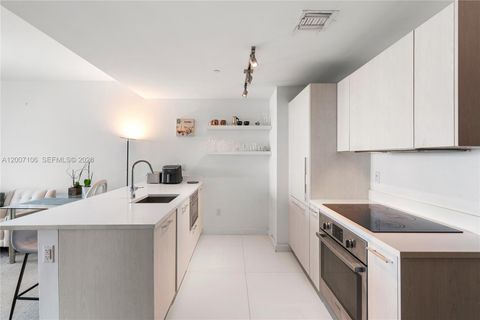 Tiny photo for 501 NE 31st St #910, Miami, FL 33137 (MLS # A12007106)