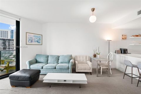 Tiny photo for 501 NE 31st St #910, Miami, FL 33137 (MLS # A12007106)