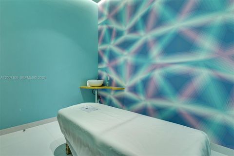 Tiny photo for 501 NE 31st St #910, Miami, FL 33137 (MLS # A12007106)