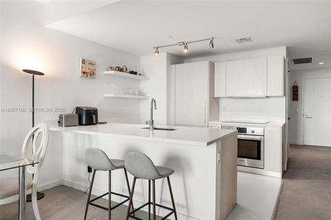 Tiny photo for 501 NE 31st St #910, Miami, FL 33137 (MLS # A12007106)