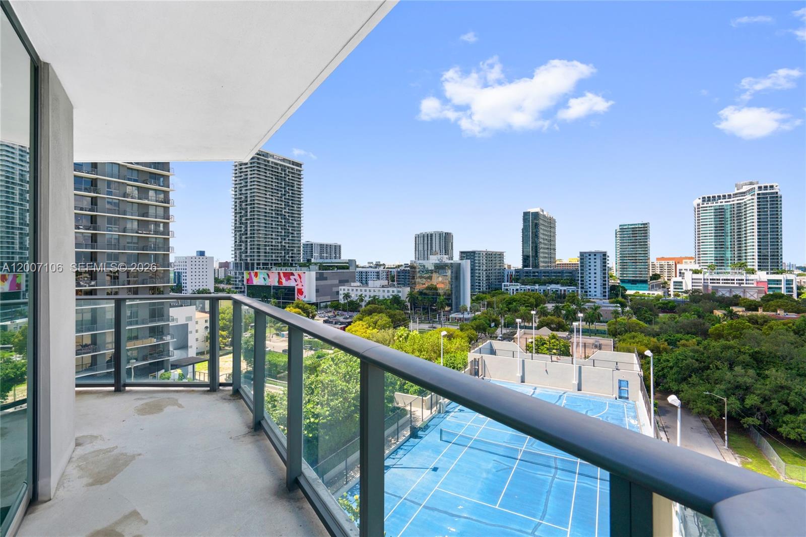 PARAISO BAYVIEWS CONDO - Residential