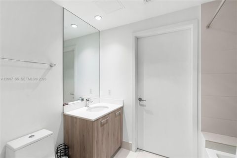 Tiny photo for 501 NE 31st St #910, Miami, FL 33137 (MLS # A12007106)