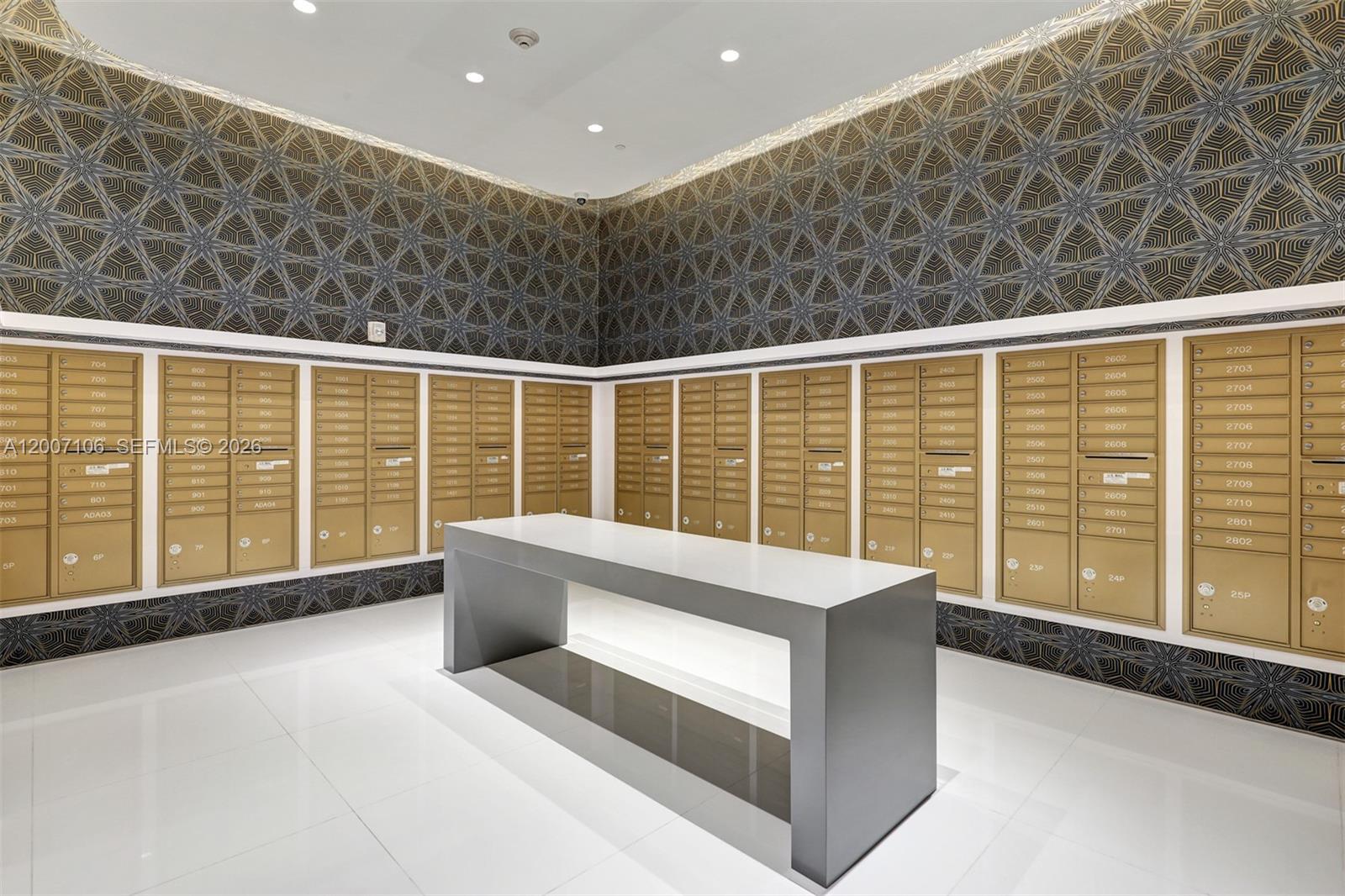 PARAISO BAYVIEWS CONDO - Residential