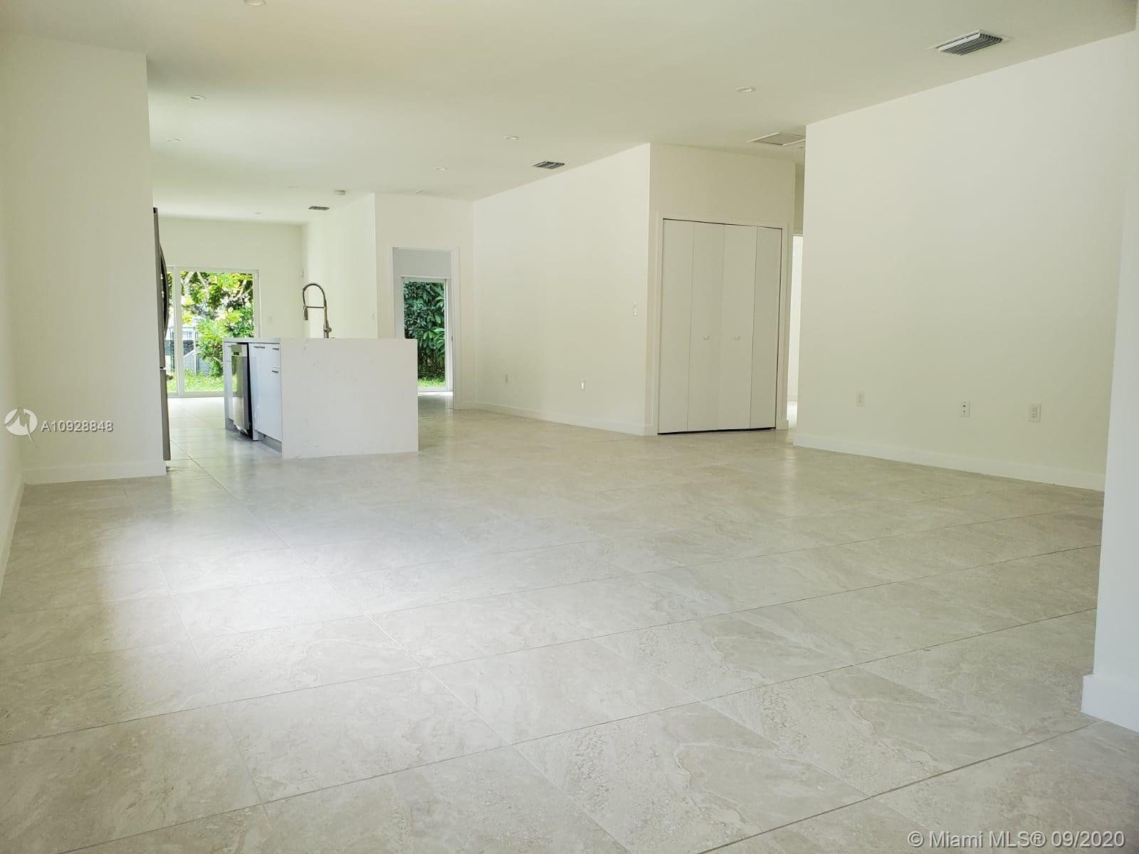 SILVER PALM PARK - Residential