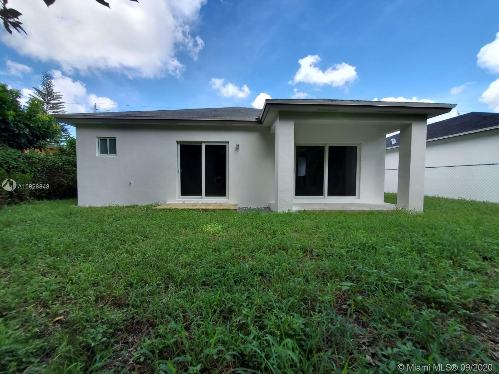 SILVER PALM PARK - Residential