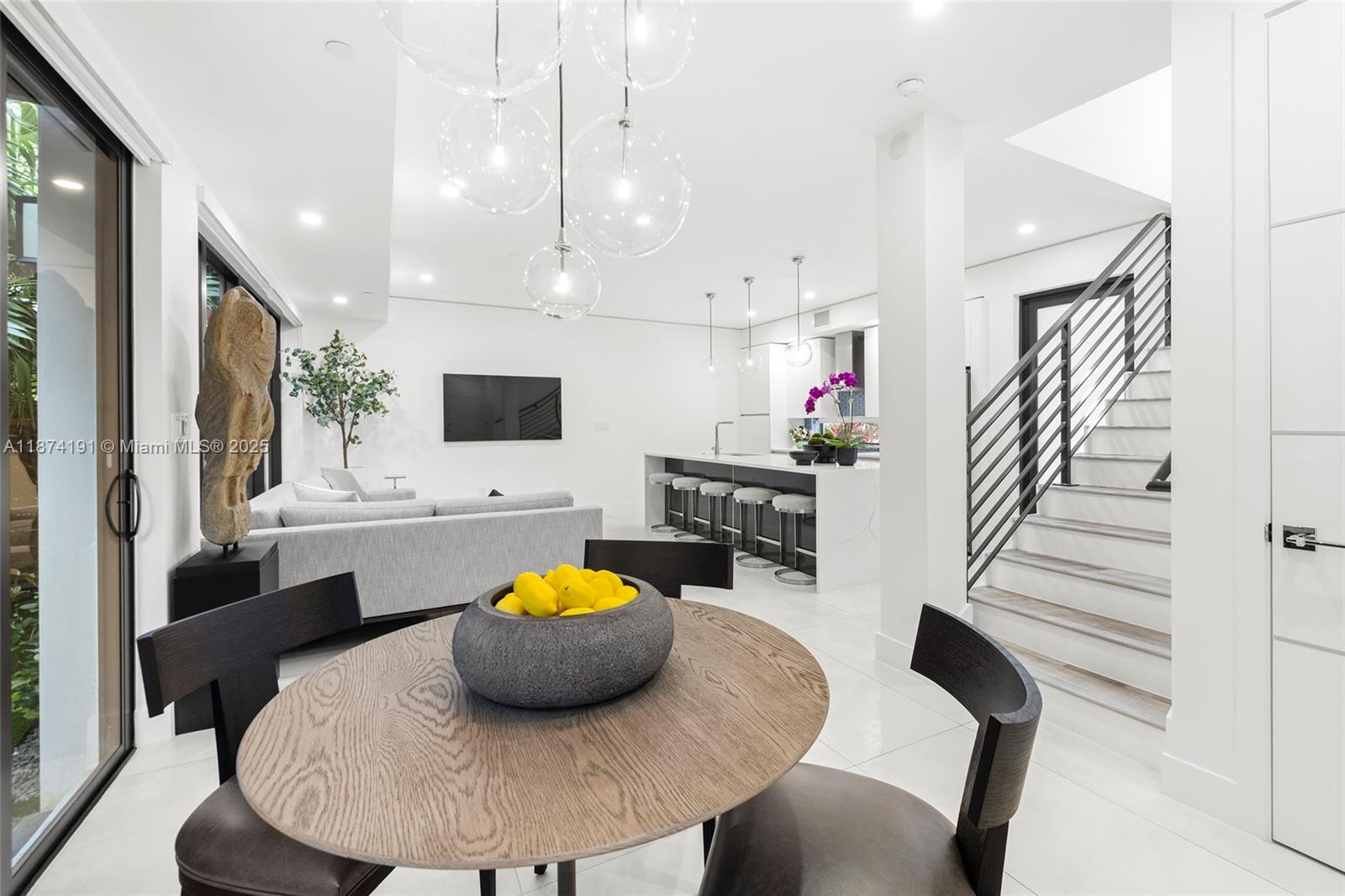 HIGHLANDS ESTATES - Residential