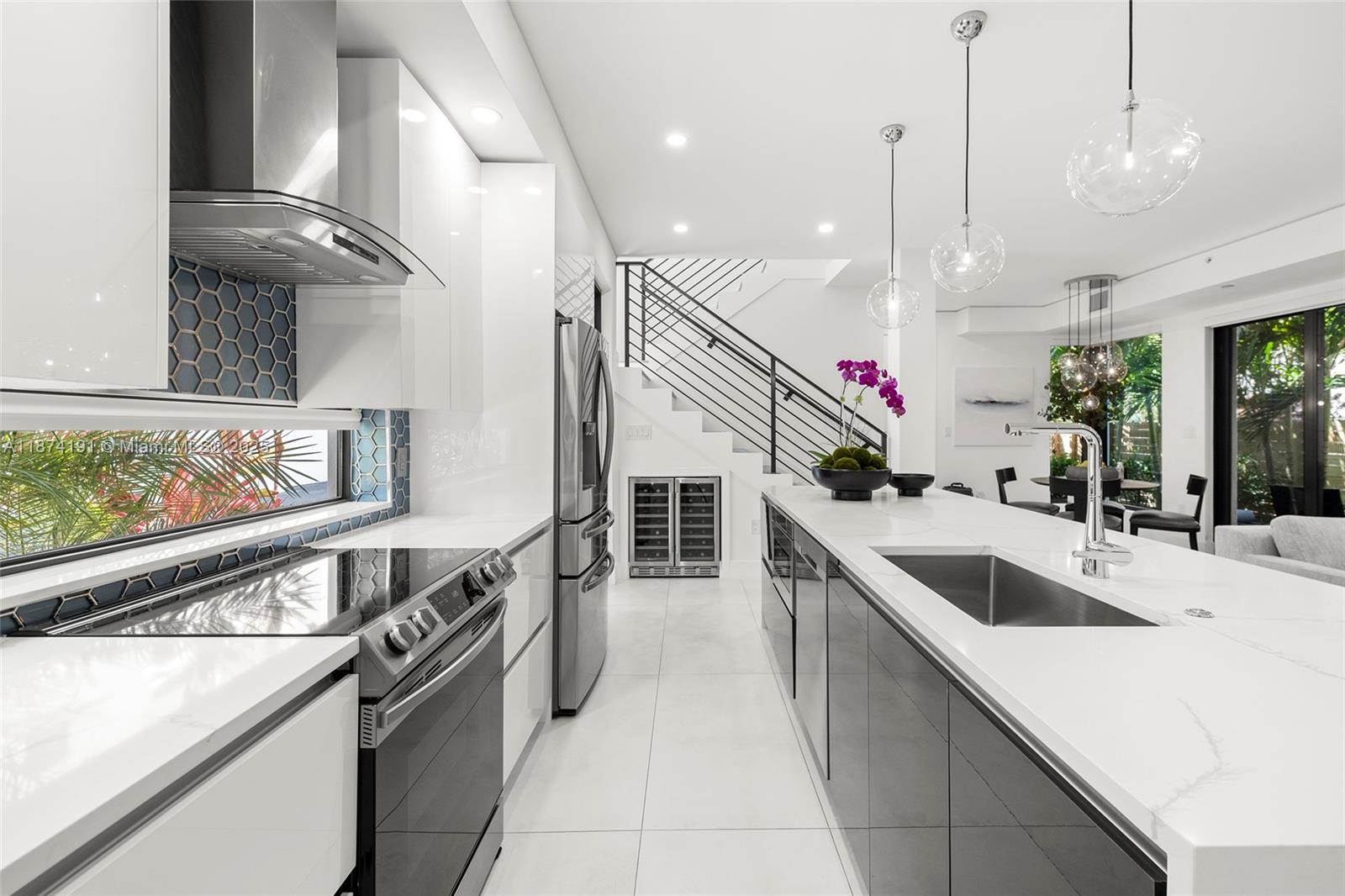 HIGHLANDS ESTATES - Residential