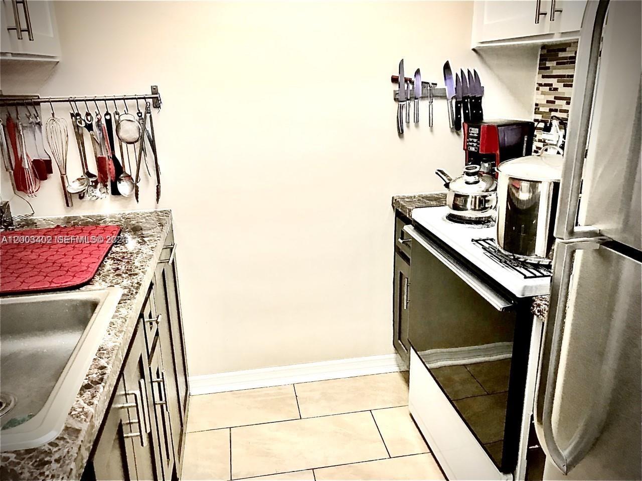 ROLEN LAKE GARDENS CO-OP - Residential